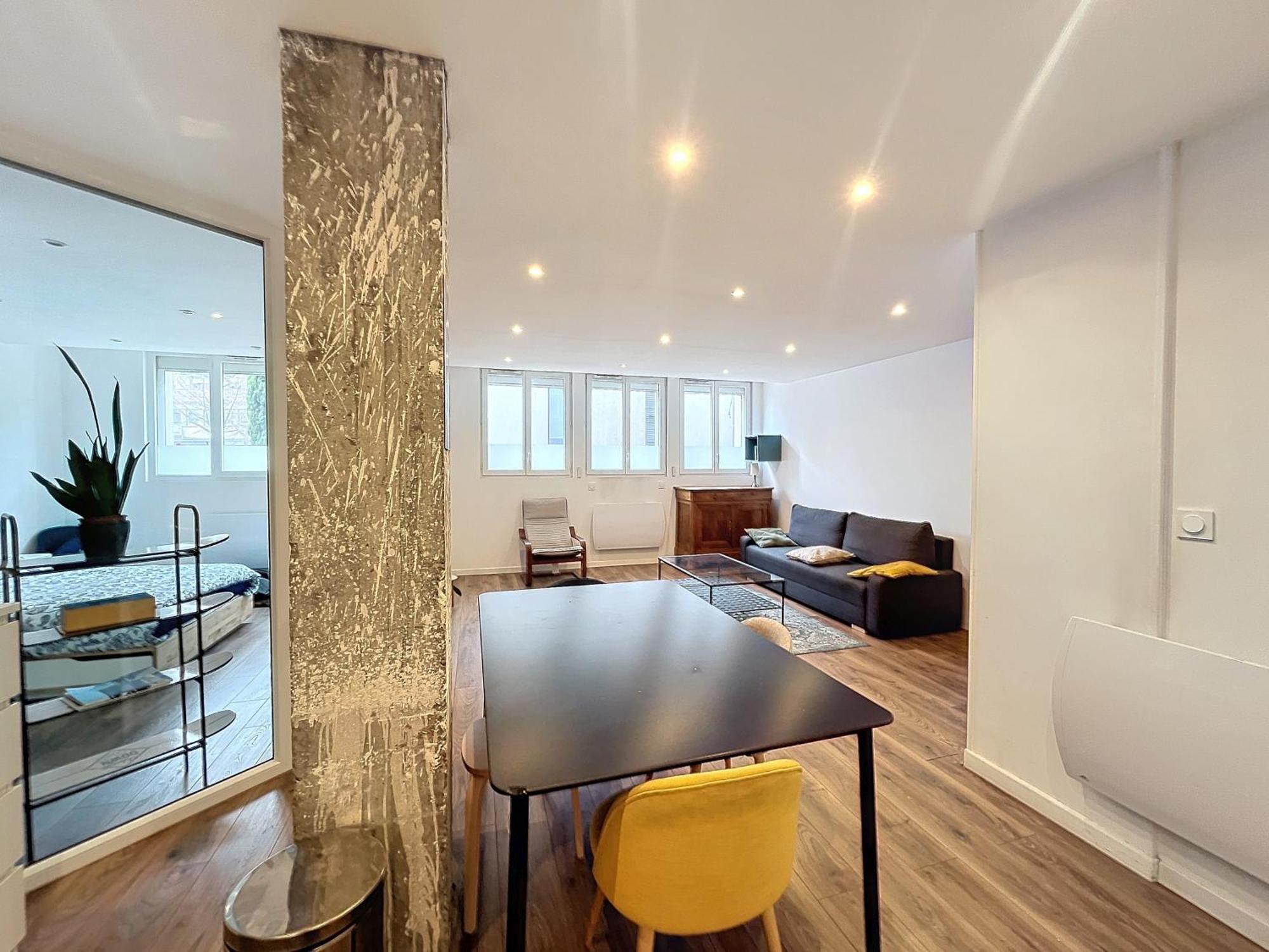 Hypercentre, Agreable T2 Style Loft , Fibre Apartment *